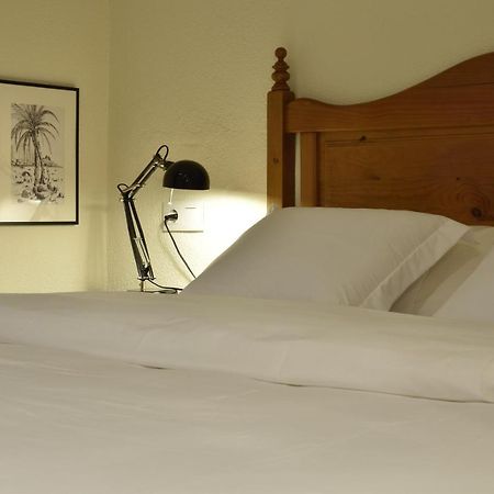 Hostal Can Maret Виладемульс Экстерьер фото